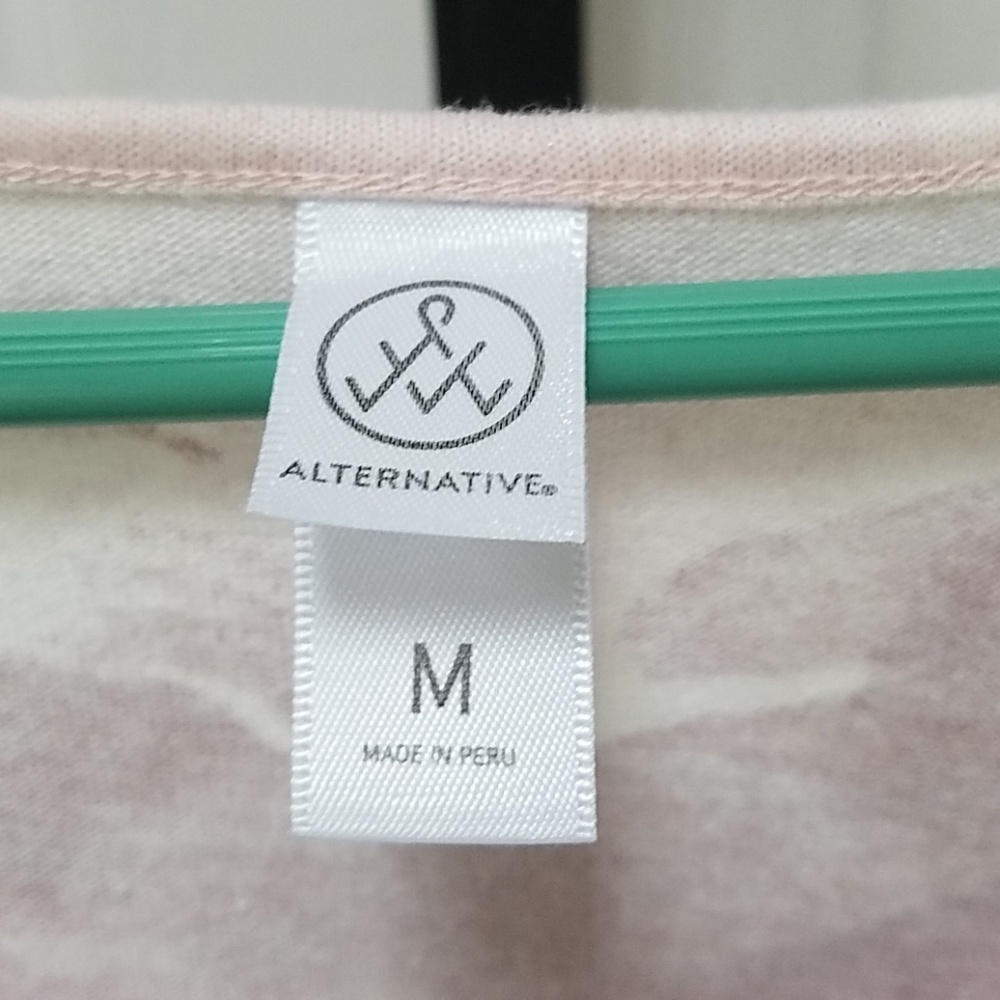 Alternative tee - Picture 3 of 5